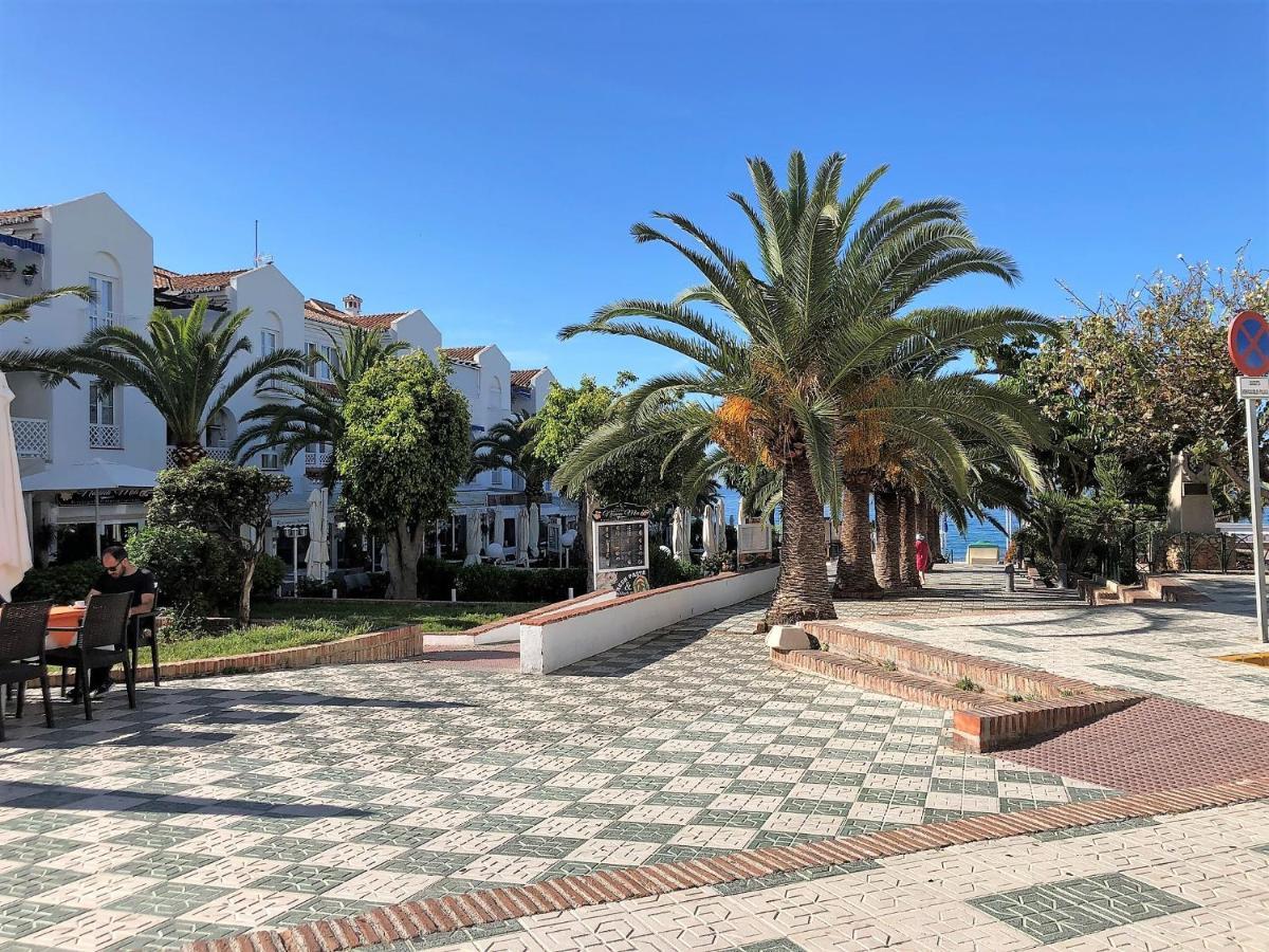 Apartamento Sirena Deluxe Torrecilla Casasol Nerja Exterior foto